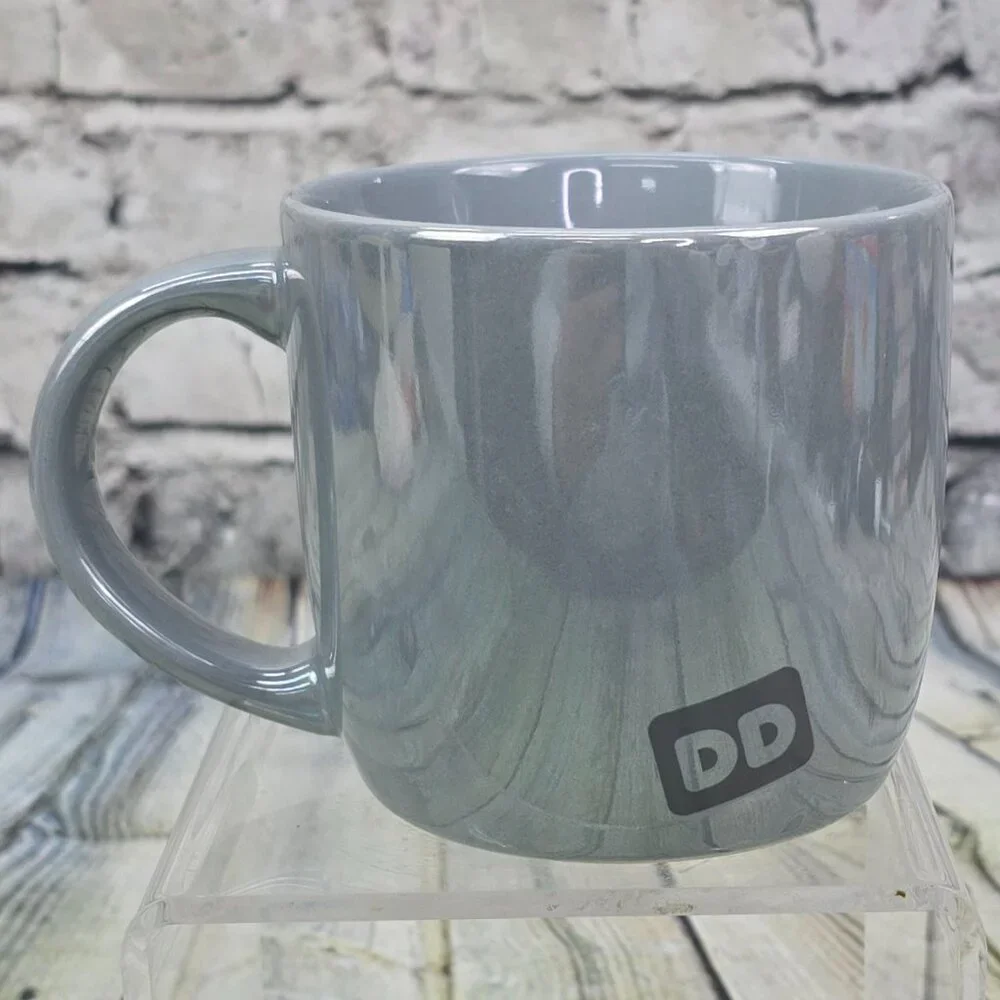 Dunkin Donuts Mug‎ 2014 Snowflake Pearlescent Gray Ceramic Holiday Coffee Cup